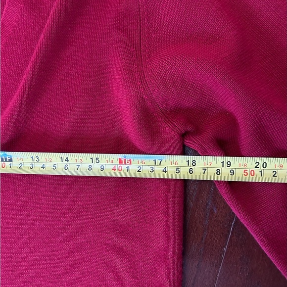 VTG 90s Eddie Bauer Womens M red Fine Italian Merino Wool Long Cardigan Sweater - Picture 7 of 11